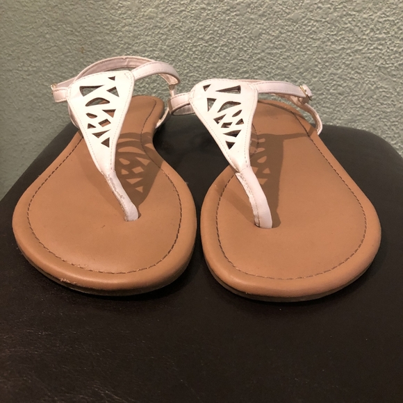 Sandals - Picture 2 of 2